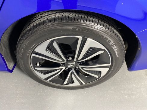 Used 2018 Honda Civic EX-L image 27