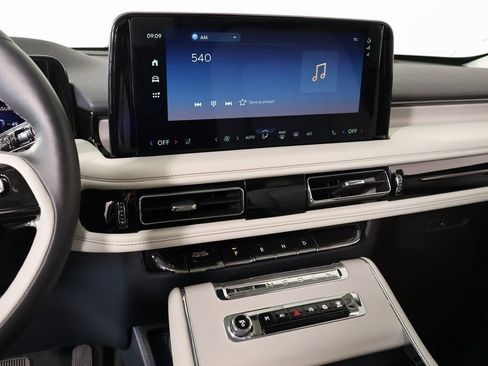 New 2026 Lincoln Aviator Reserve image 5