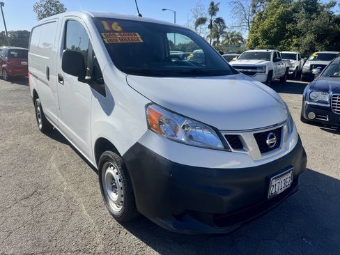 Used 2016 Nissan NV200 S w/ Cruise Control Package image 1