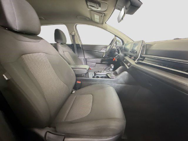 Used 2024 Kia Sportage LX FWD image 27