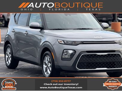 Used 2022 Kia Soul LX w/ Technology Package