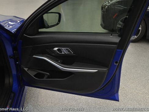 Used 2023 BMW 330e w/ M Sport Package RWD image 41