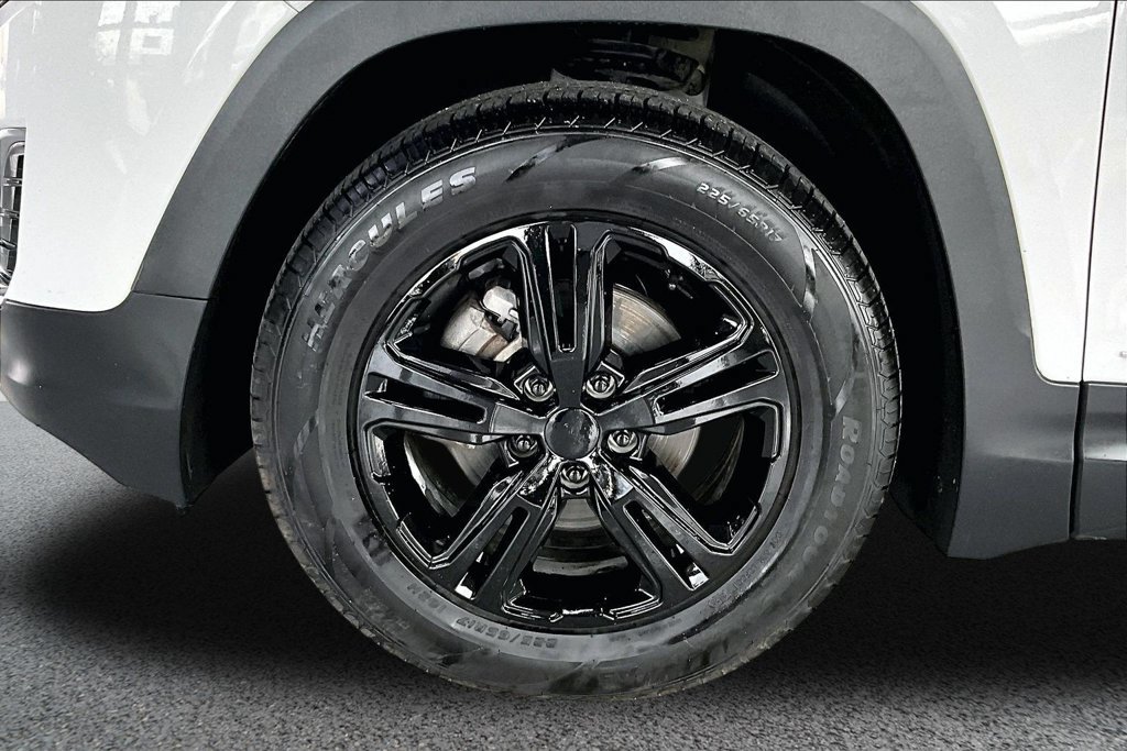 Used 2020 GMC Terrain SLE w/ Driver Convenience Package FWD image 33