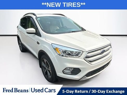 Used 2018 Ford Escape SEL AWD/4WD image 1