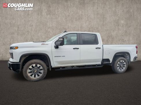 New 2026 Chevrolet Silverado 2500 Custom w/ Custom Value Package AWD/4WD image 4