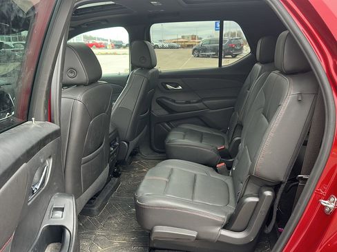 Used 2023 Chevrolet Traverse RS w/ LPO, Floor Liner Package image 26