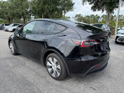 Used 2022 Tesla Model Y Long Range AWD/4WD image 14