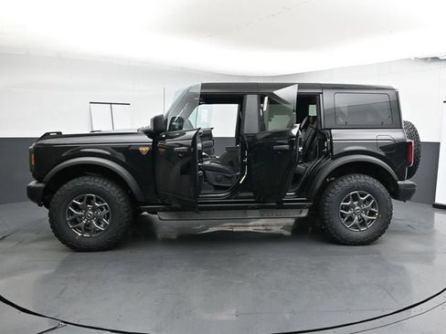 New 2025 Ford Bronco Badlands AWD/4WD image 35