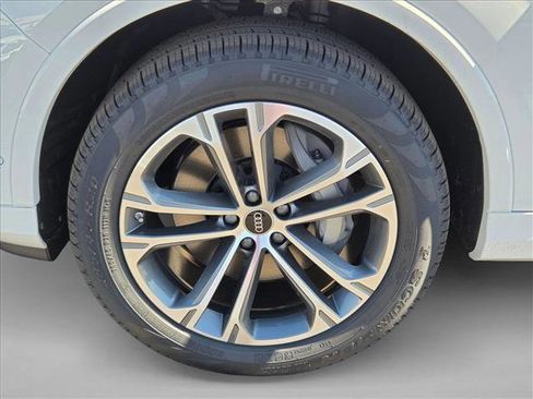New 2026 Audi Q7 2.0T Premium image 10