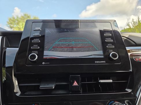 Certified 2023 Toyota Camry SE FWD image 32