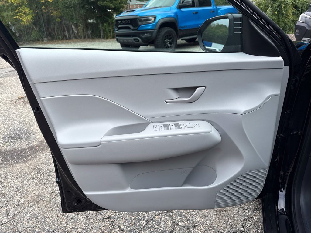 Certified 2026 Hyundai Kona SEL Sport AWD/4WD image 12