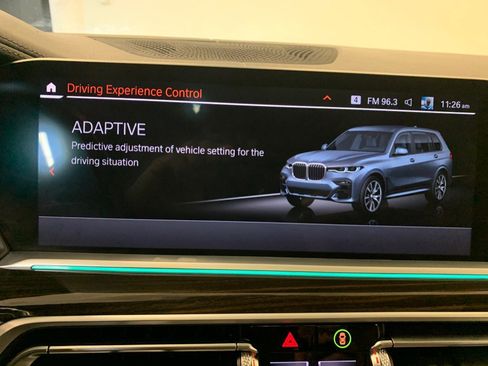 Used 2021 BMW X7 xDrive40i w/ M Sport Package image 39