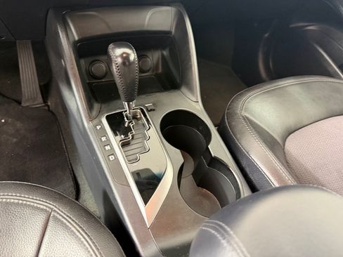 Used 2012 Hyundai Tucson GLS FWD image 18