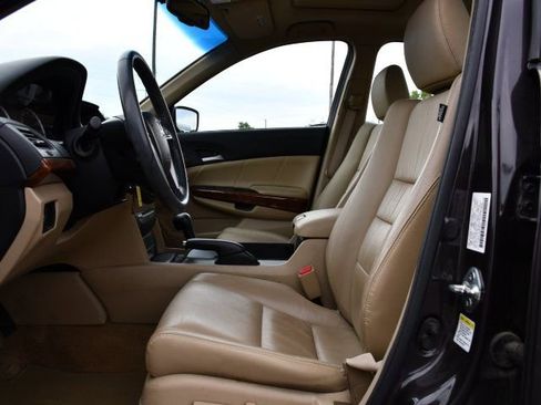 Used 2011 Honda Accord EX-L image 12