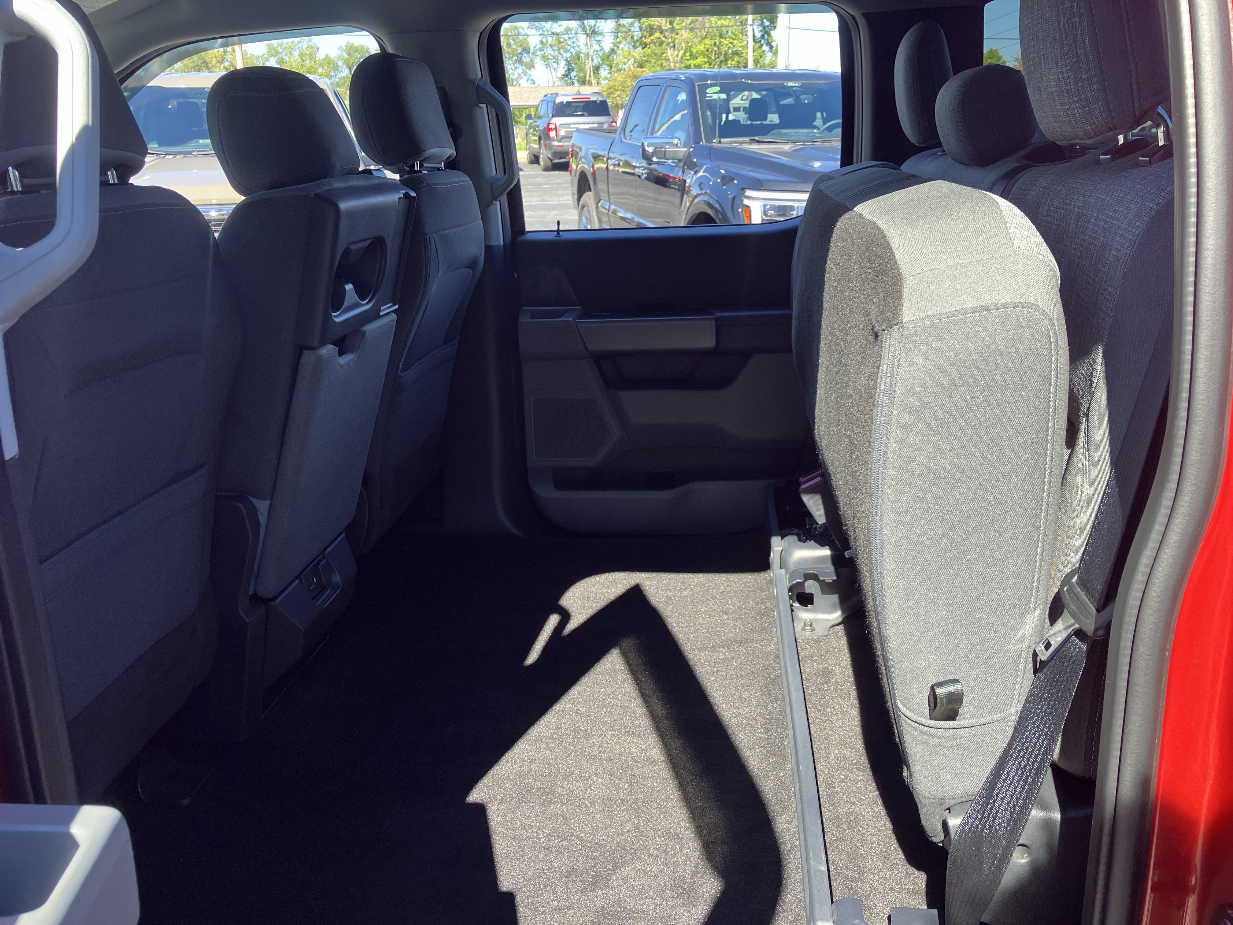 Used 2021 Ford F150 XLT w/ Equipment Group 301A Mid AWD/4WD image 13