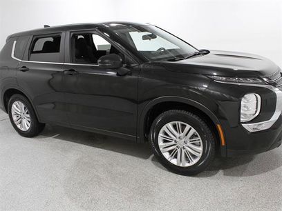 Used 2024 Mitsubishi Outlander ES