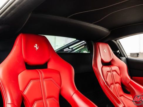 Used 2018 Ferrari 488 GTB RWD image 24