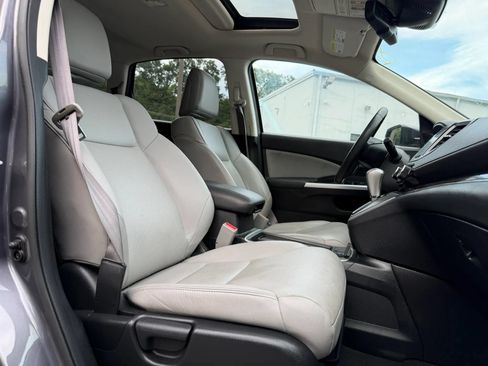 Used 2016 Honda CR-V Touring image 14