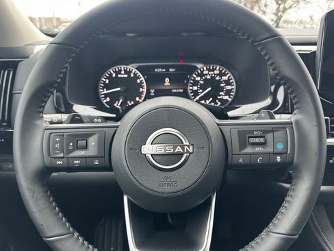 New 2025 Nissan Pathfinder SV image 24