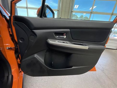 Used 2015 Subaru Crosstrek 2.0i Premium w/ Moonroof Package AWD/4WD image 24
