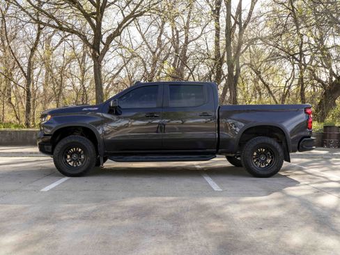 Used 2024 Chevrolet Silverado 1500 ZR2 w/ Technology Package AWD/4WD image 5