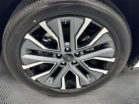 New 2026 Subaru Solterra Limited XT image 30