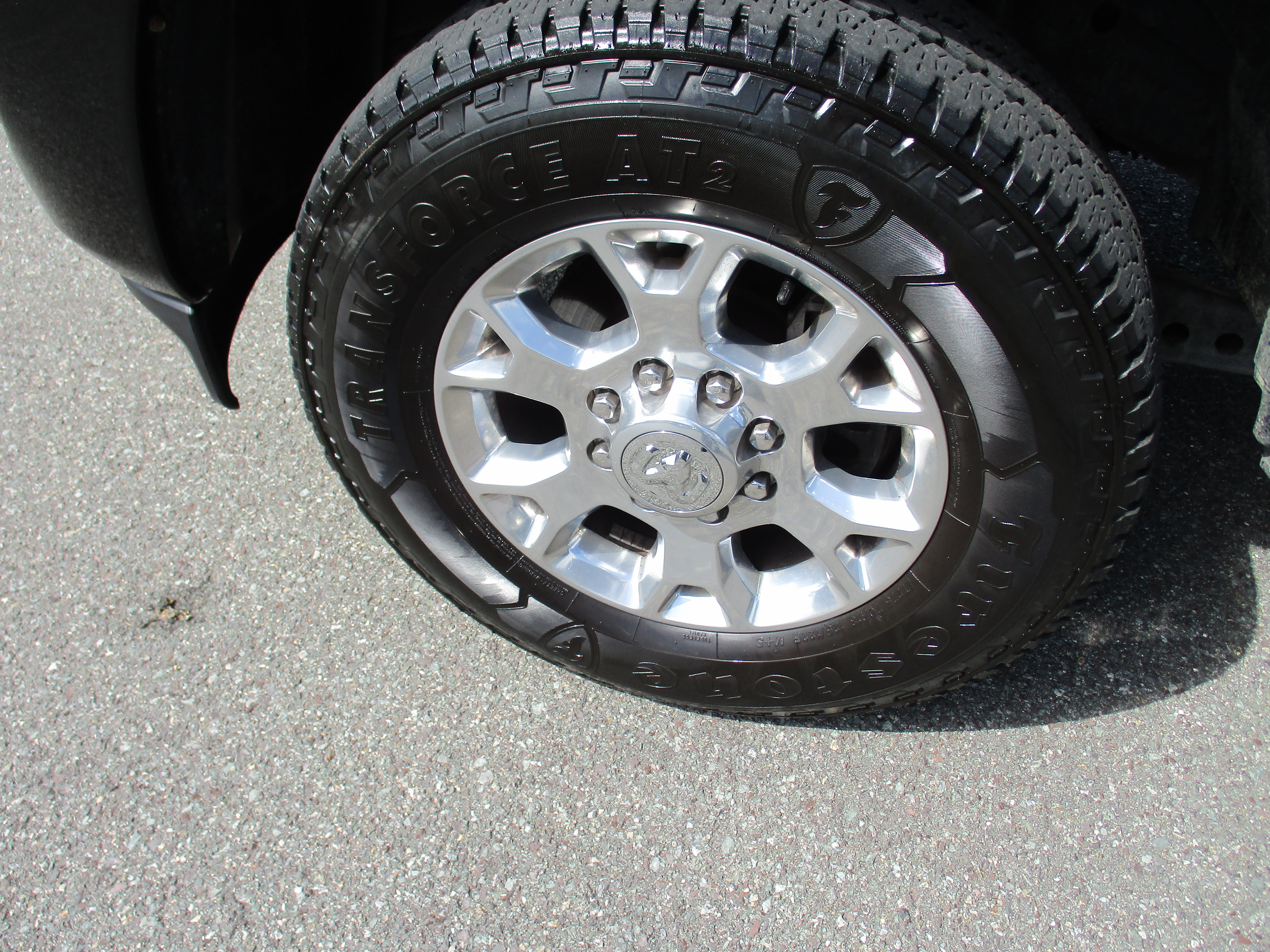 Used 2020 RAM 2500 Laramie AWD/4WD image 9