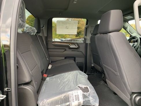 New 2026 GMC Sierra 2500 SLE w/ SLE Value Package; image 27