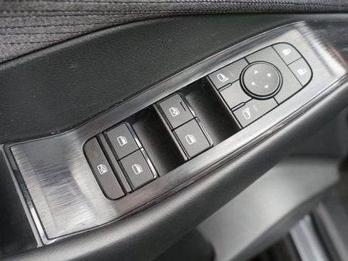 Certified 2023 Nissan Rogue S image 28