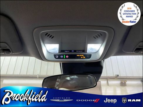 Used 2023 Chevrolet Malibu LT image 29