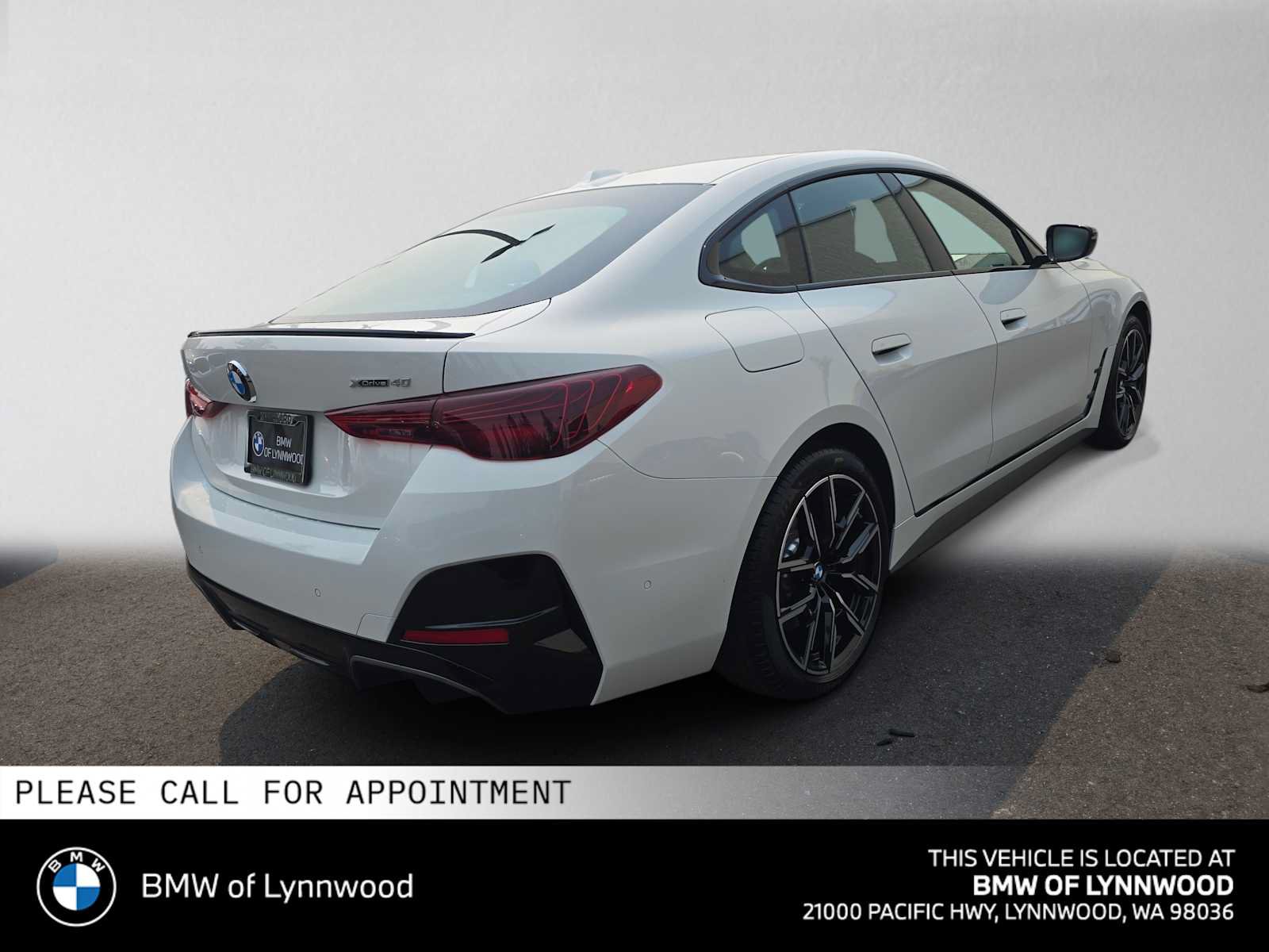 New 2026 BMW i4 xDrive40i w/ M Sport Package AWD/4WD image 3