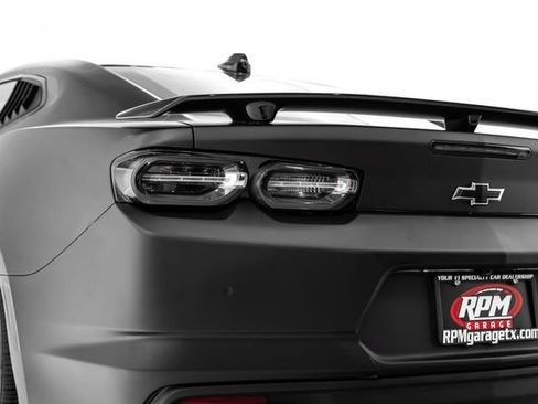 Used 2021 Chevrolet Camaro SS w/ Redline Edition image 11