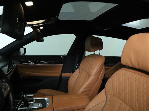 Certified 2022 BMW 750i xDrive 750i xDrive w/ Executive Package image 20