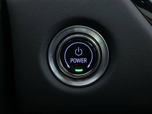 New 2025 Cadillac Lyriq Luxury w/ LPO, Floor Liner Package image 15