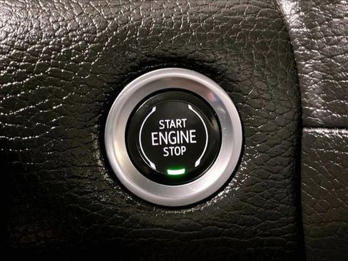 Used 2021 GMC Yukon Denali w/ Denali Premium Package AWD/4WD image 37