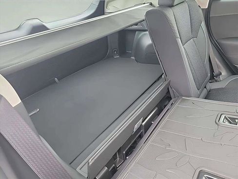 Used 2023 Subaru Forester Premium image 28