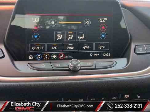 Used 2021 Chevrolet Blazer LT FWD image 11