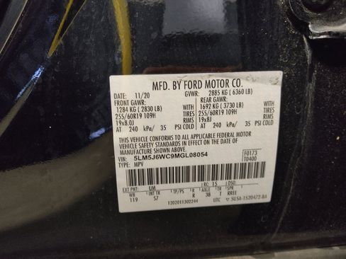 Used 2021 Lincoln Aviator 2WD image 33