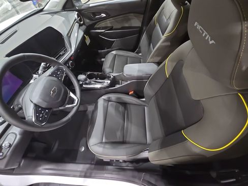 New 2026 Chevrolet Trax ACTIV image 16