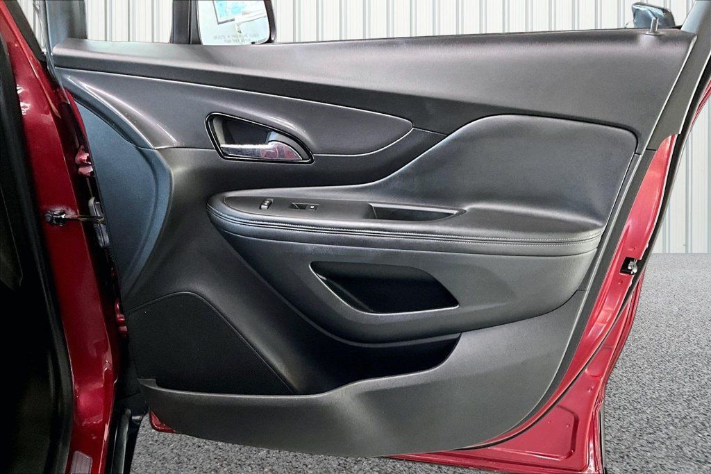 Used 2017 Buick Encore Preferred FWD image 27