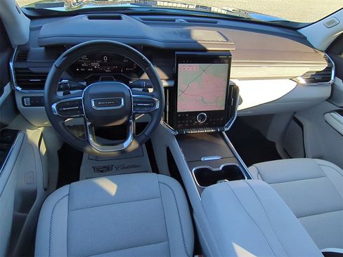 Certified 2024 GMC Acadia Denali w/ Super Cruise Package image 21