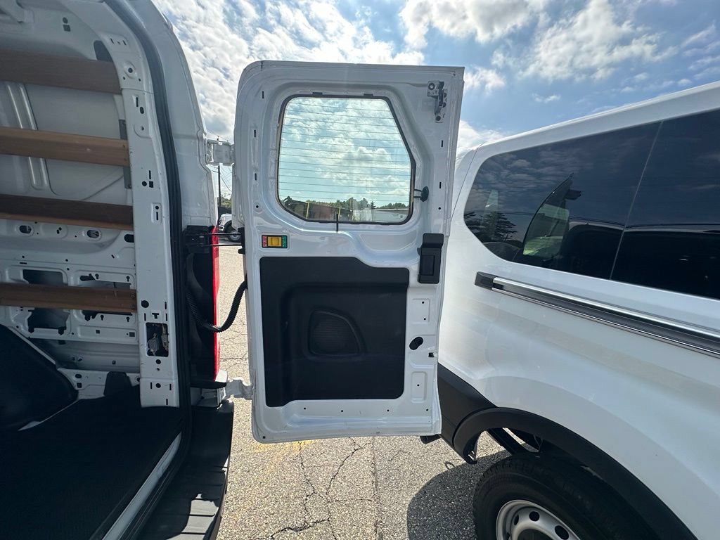 Used 2025 Ford Transit 250 Low Roof w/ Exterior Upgrade Package RWD image 11