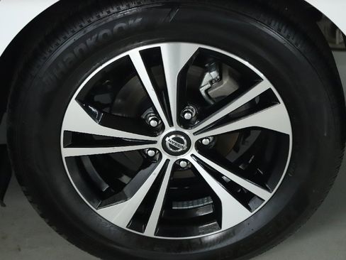 Certified 2023 Nissan Sentra SV w/ Trunk Package image 38