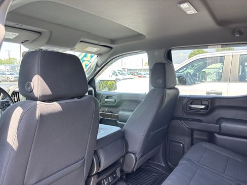 Used 2021 Chevrolet Silverado 1500 LT AWD/4WD image 18