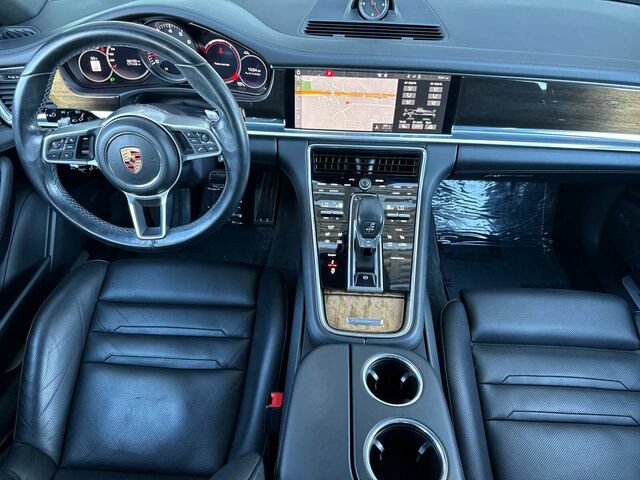 Used 2018 Porsche Panamera 4S AWD/4WD image 15