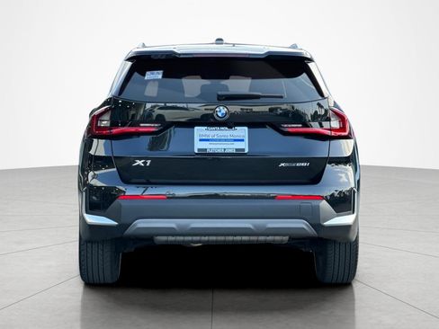 Used 2023 BMW X1 xDrive28i w/ Convenience Package AWD/4WD image 4
