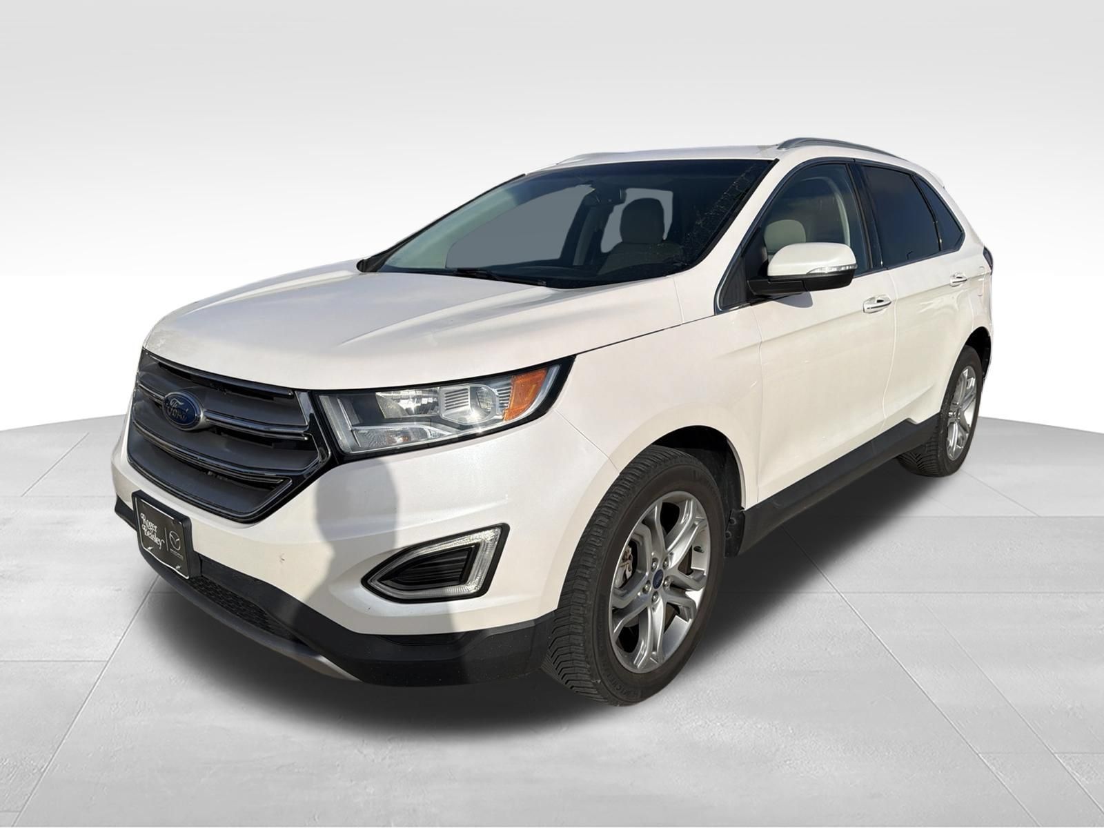 Used 2017 Ford Edge Titanium w/ Technology Package FWD image 1