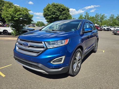 Used 2017 Ford Escape Titanium AWD/4WD image 3