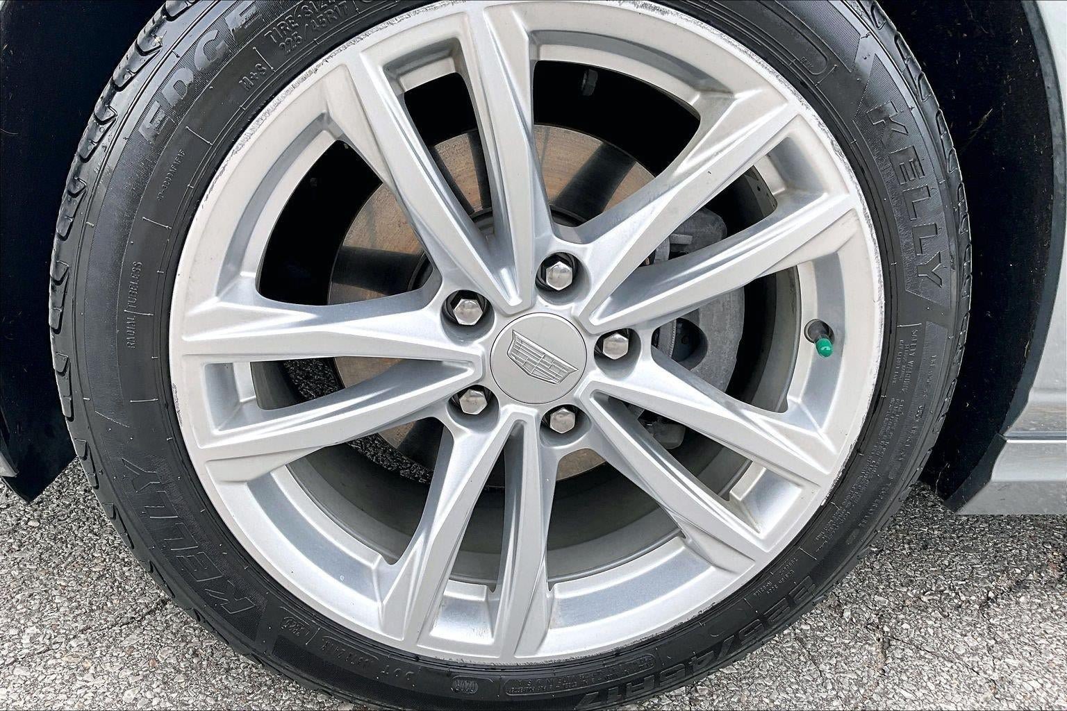 Used 2023 Cadillac CT4 Luxury w/ Sun And Sound Package AWD/4WD image 9