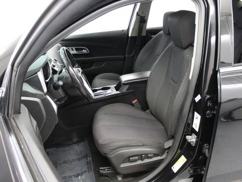 Used 2017 Chevrolet Equinox LT w/ Convenience Package FWD image 12